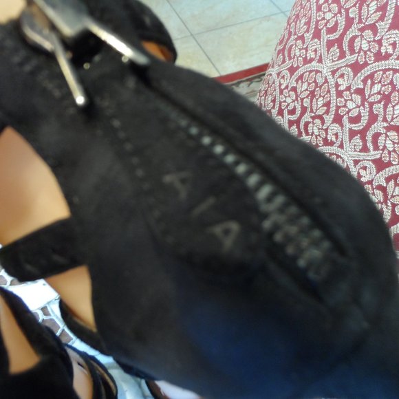 Alaia Black Multi-Strap Heels - Picture 11 of 16